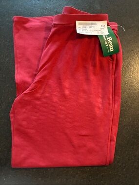 LL Bean Perfect Fit Straight Leg Women’s Pants L Petite NWT
